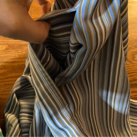 💥5/$25 Outline women’s striped Capri pants in size 12 - Picture 5 of 5